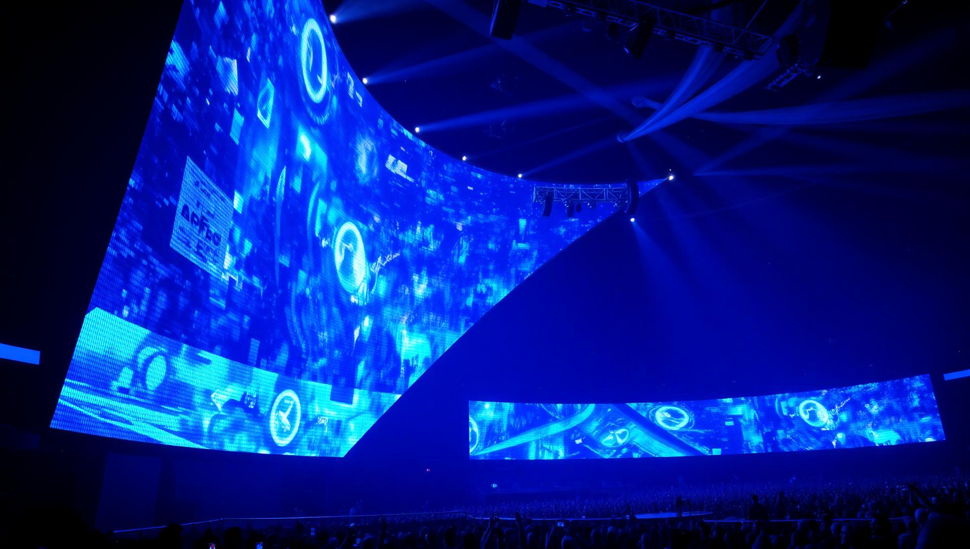 LED video wall concert